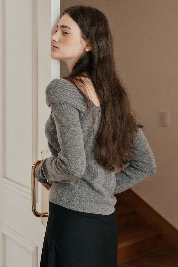 Proud Mary - 스웨터 - PM_Off-shoulder draping knit top_GRAY