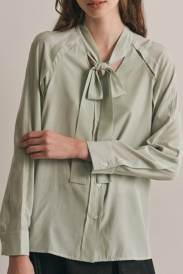 WE'DEE - 블라우스 - WD_String ribbon v-neck blouse_MINT