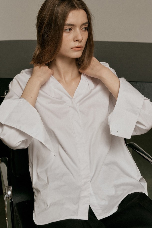 WE'DEE - 셔츠 - WD_Collarless v-neck shirt