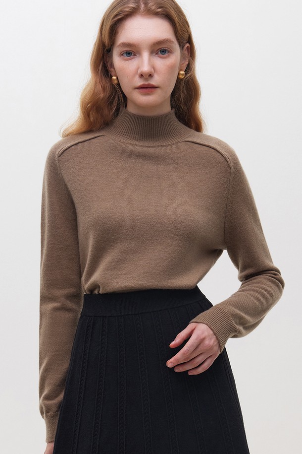 WE'DEE - 긴소매 티셔츠 - WD_Shoulder line woolen top_BROWN