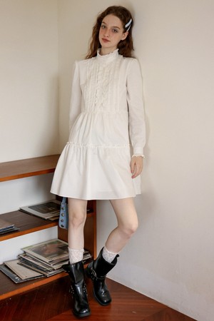 Cest_White stand up collar shirt dress