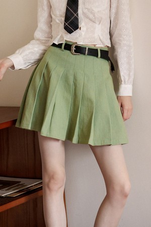 Cest_Green short a line pleated skirt