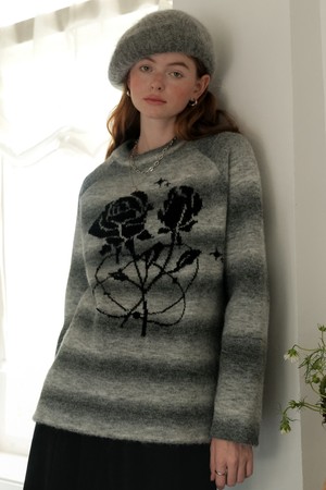 Cest_Rose gradient striped sweater