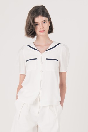 WED_Pocket line point simple blouse