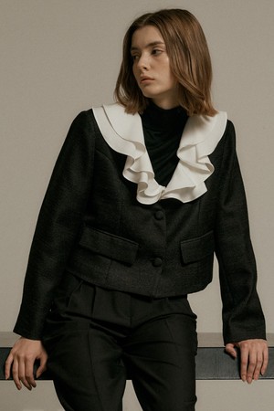 WD_Detachable collar cropped jacket