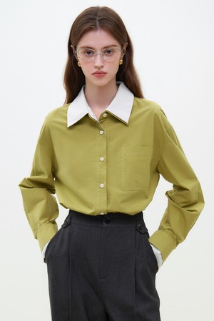 WD_Green contrast collar shirt