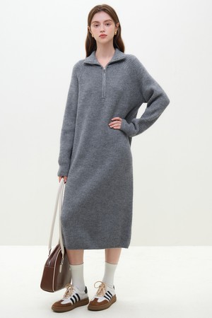 WD_Half zip-up knitted dress