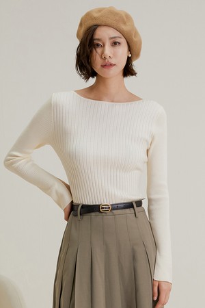 LS_Straight neck thin knit top