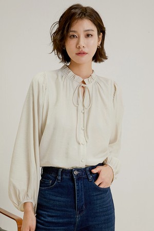 LS_Stand-up collar balloon blouse