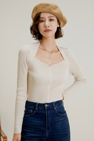 LS_Square-neck long sleeved knit top