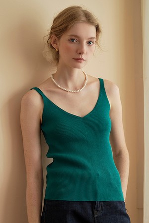 SR_Modern sleeveless knit top_GREEN