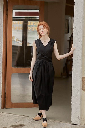 PM_Classic chic black long dress