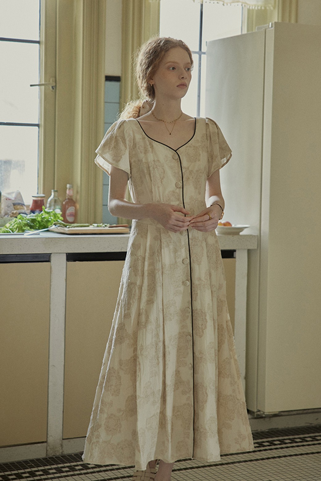 Proud Mary - 반소매 원피스 - PM_Elegance floral embroidery dress