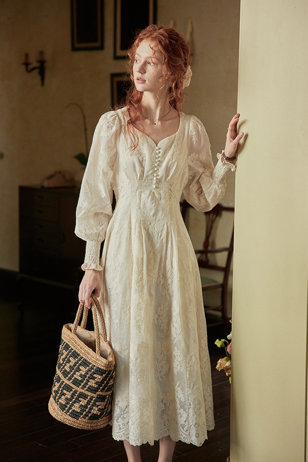 Proud Mary - 긴소매 원피스 - PM_Embroidery palace puff sleeve dress