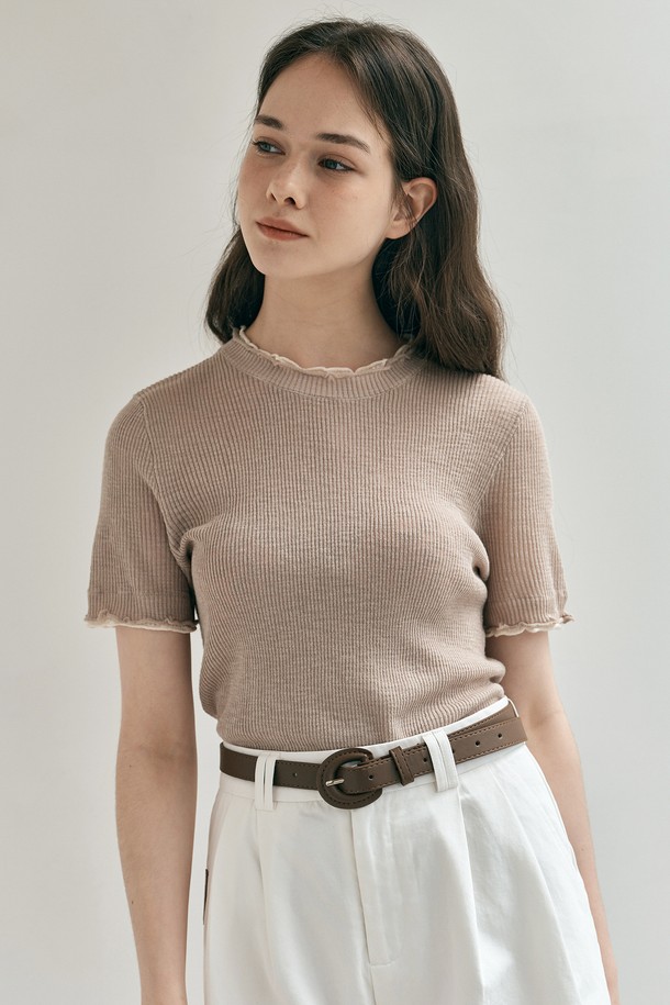 WE'DEE - 반소매 티셔츠 - WD_Slim shirring sleeve top_BEIGE