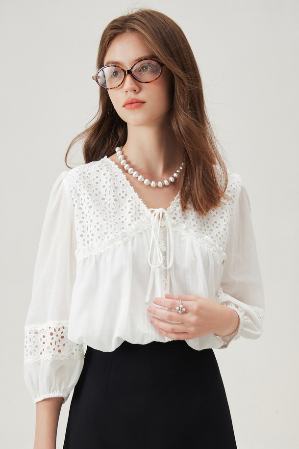 WE'DEE - 셔츠 - WD_Embroidered lace-up shirt