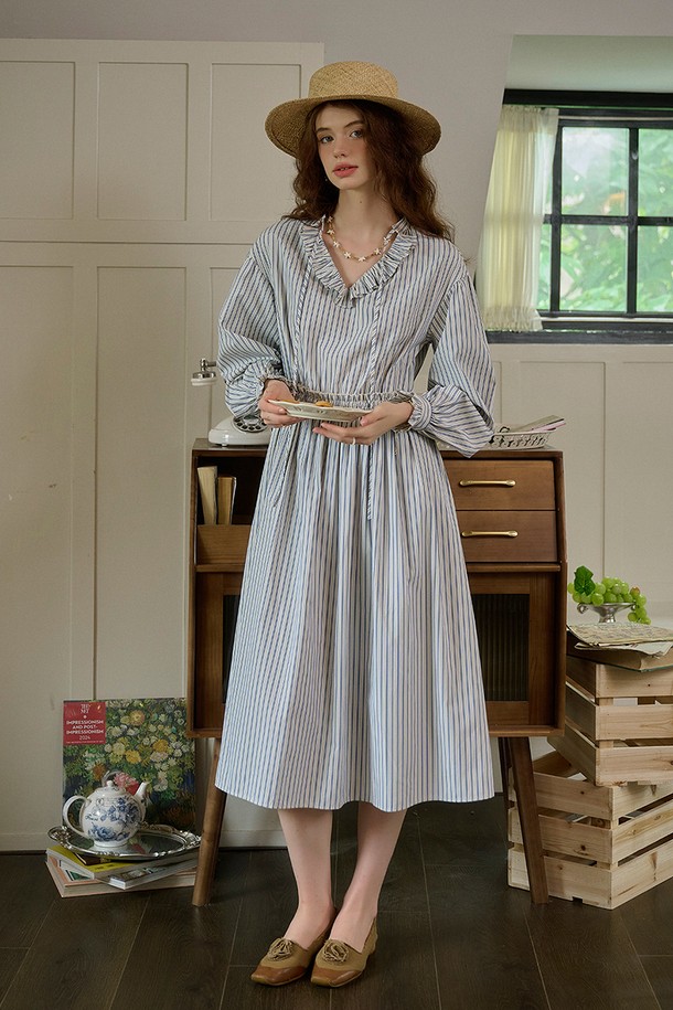 Simple Retro - 긴소매 원피스 - SR_V-neck striped A-line dress