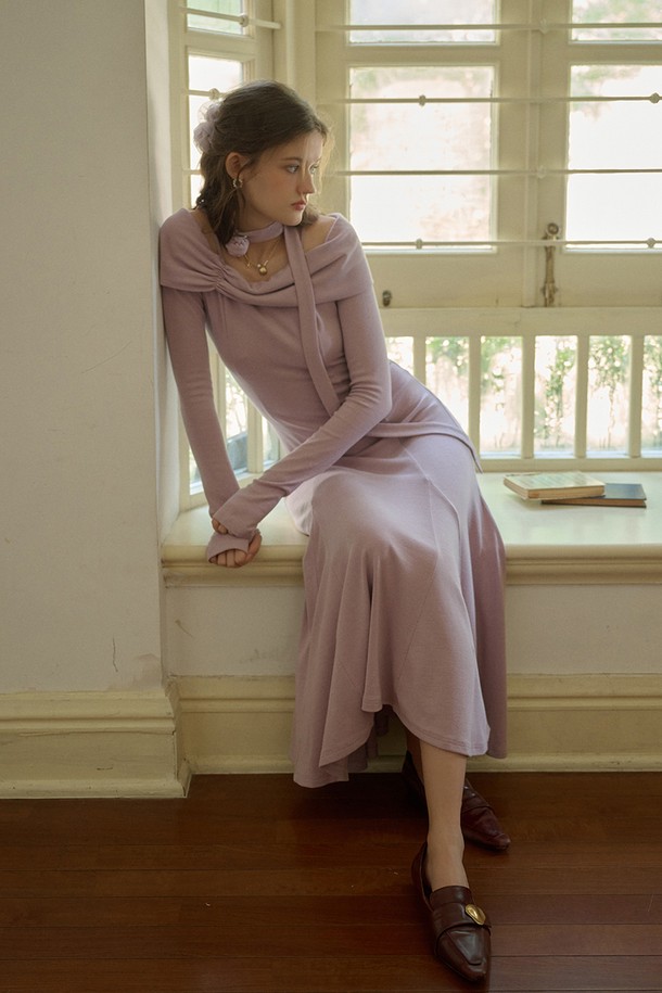 Simple Retro - 긴소매 원피스 - SR_Open-shoulder knit slim dress_PURPLE