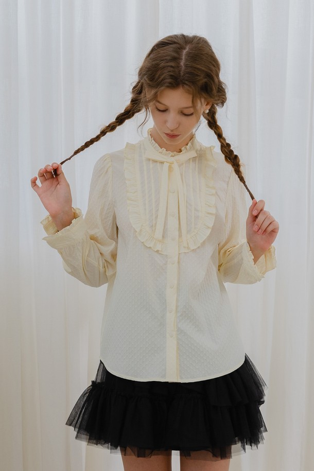 DUNDROP - 블라우스 - DD_Ruffle string ribbon blouse_2color