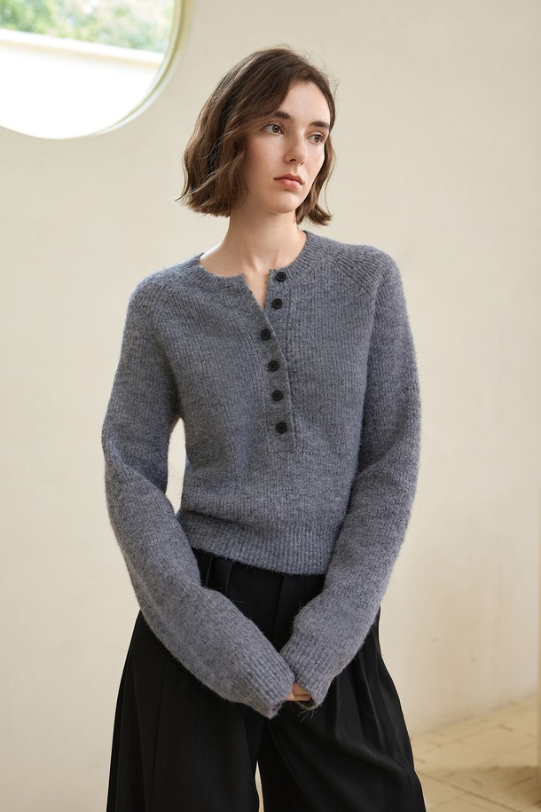 YYIAM - 스웨터 - YY_Casual button knit top_3color