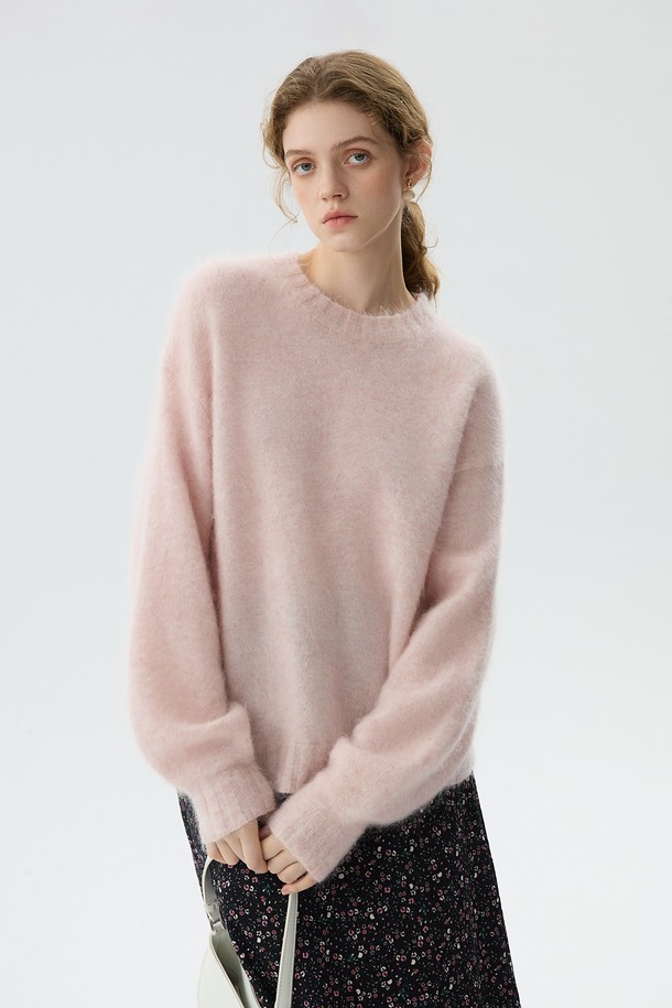 WE'DEE - 스웨터 - WD_Fluffy round knit sweater_2color