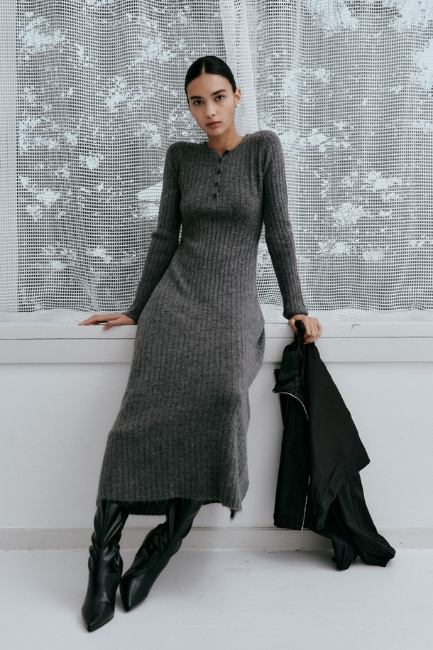 itte - 긴소매 원피스 - IT_Slim fit button knit long dress_GRAY