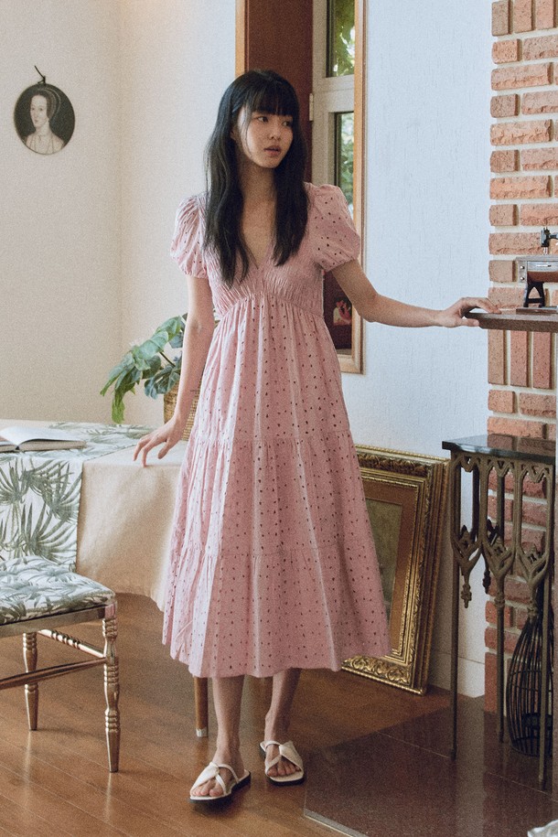 itte - 반소매 원피스 - IT_V-neck cut out dress_PINK