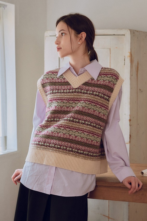 itte - 베스트 - IT_Vintage pattern knitted vest_2color