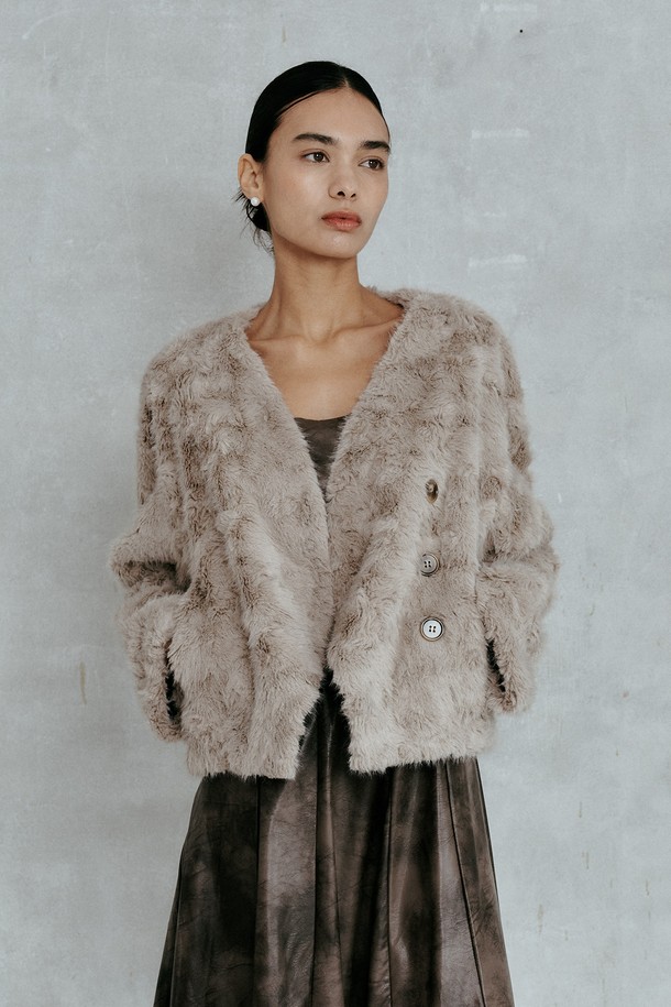 itte - 점퍼 - IT_Winter v-neck fur jacket_BEIGE