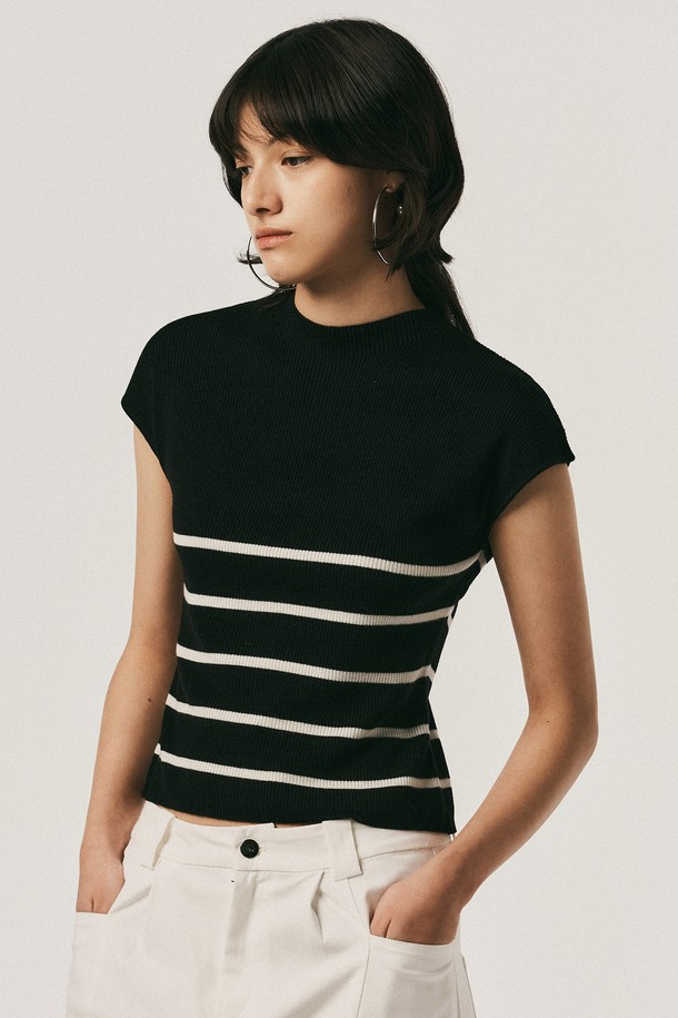 Aei&Rei - 반소매 티셔츠 - AR_Half neck striped knit top_2color