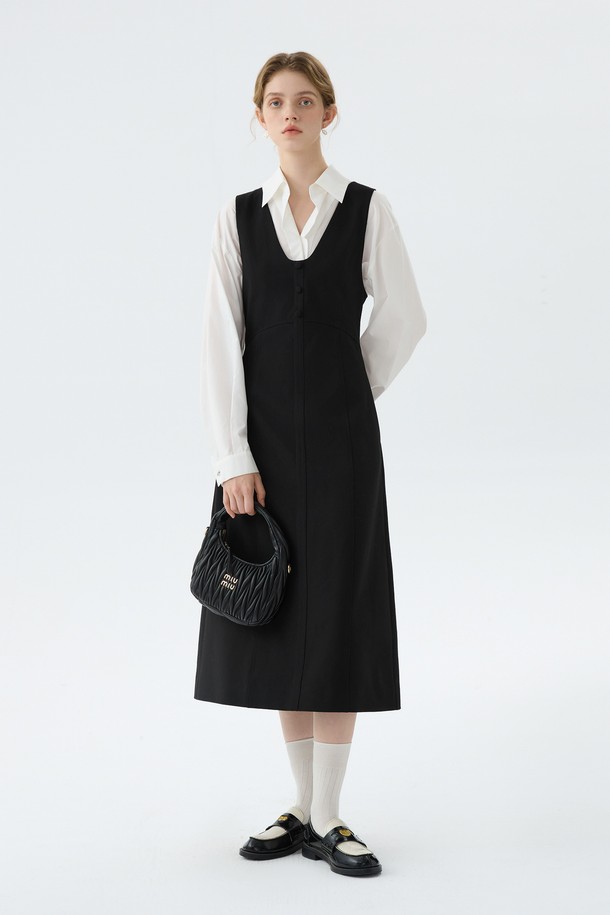 WE'DEE - 민소매 원피스 - WD_Simple black v-neck sleeveless dress