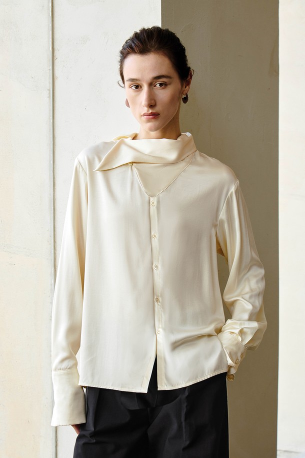 YYIAM - 셔츠 - YY_Irregular neck long sleeve shirt