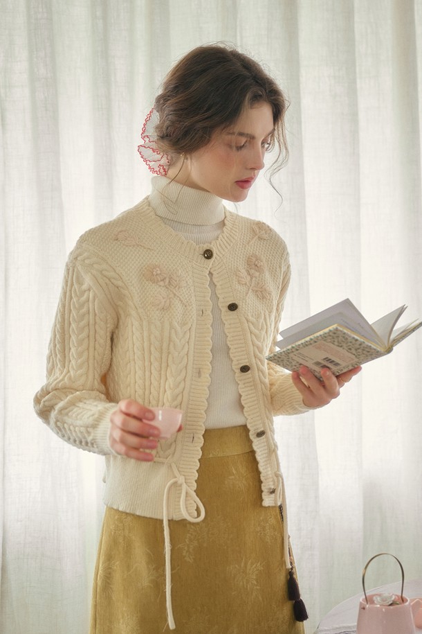 Simple Retro - 가디건 - SR_Hand-hooked flower cardigan_2color