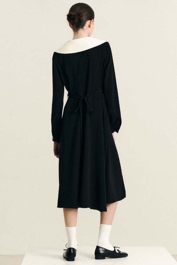 WE'DEE - 긴소매 원피스 - WD_Black waist slimming dress