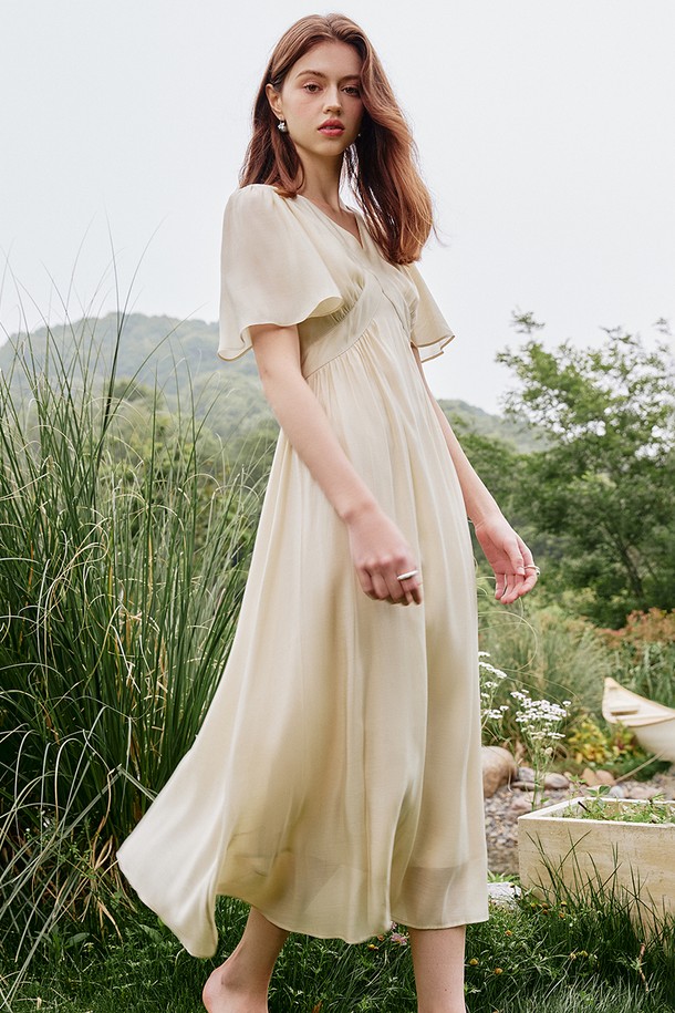 WE'DEE - 반소매 원피스 - WD_Elegance cross v-neck dress