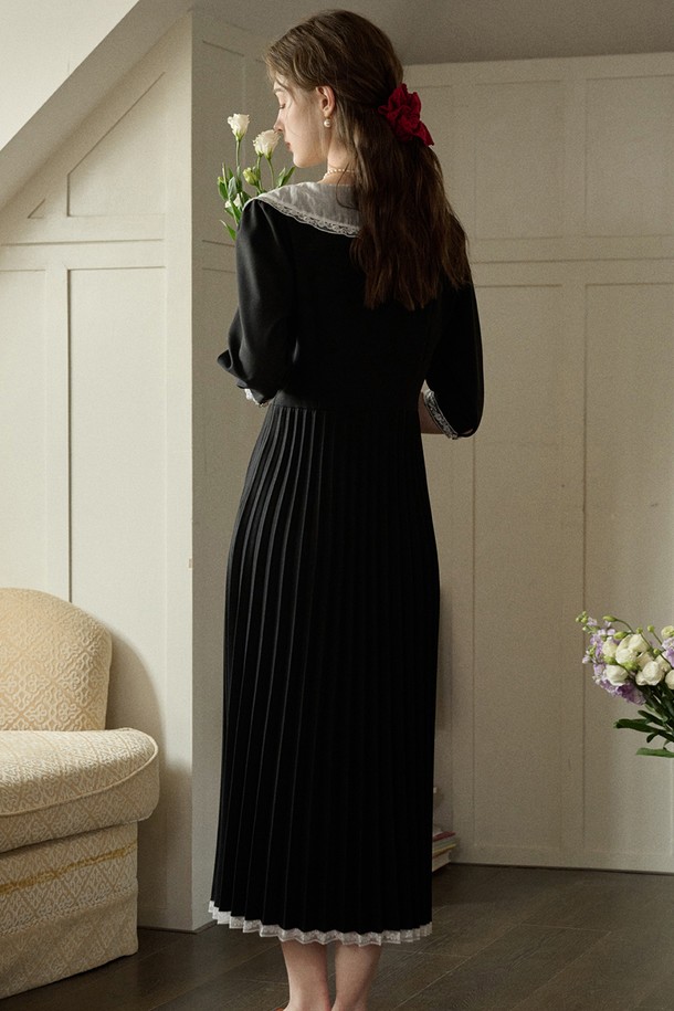 Simple Retro - 긴소매 원피스 - SR_Lapel pleated black dress