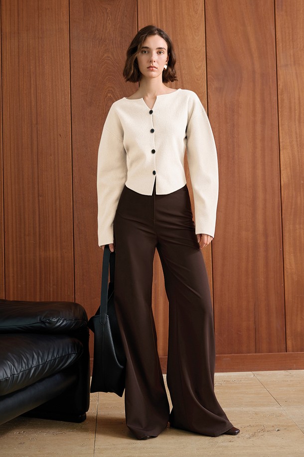 YYIAM - 가디건 - YY_Slit neck solid color cardigan_IVORY