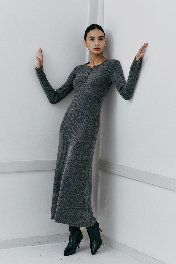 itte - 긴소매 원피스 - IT_Slim fit button knit long dress_GRAY