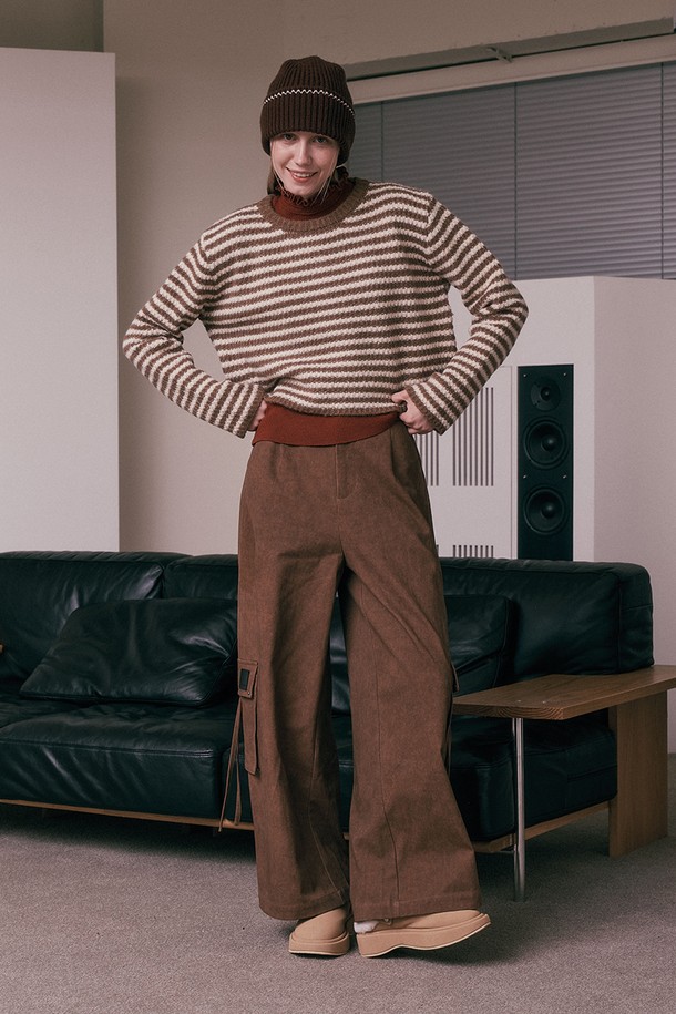 Aei&Rei - 스웨터 - AR_Brown striped crop knit sweater