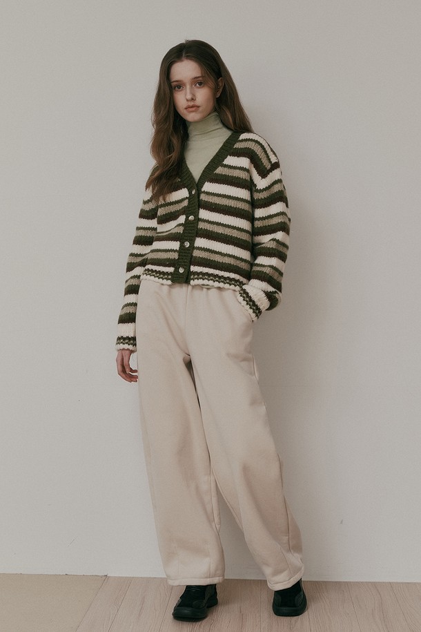 Aei&Rei - 터틀넥 - AR_Green tea turtleneck knit top