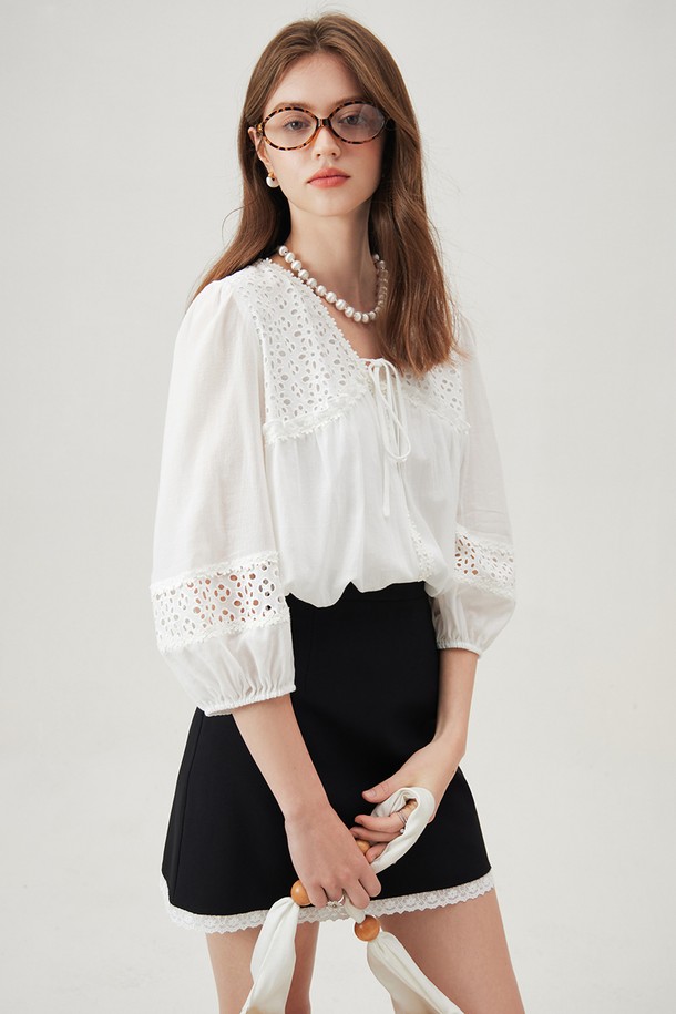 WE'DEE - 셔츠 - WD_Embroidered lace-up shirt