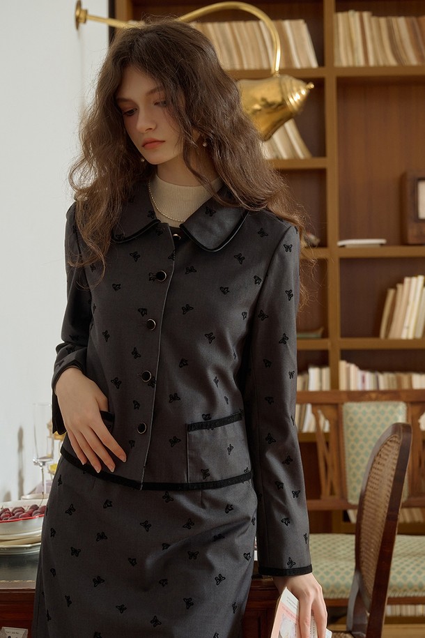 Simple Retro - 코트 - SR_Elegant butterfly flocked short coat