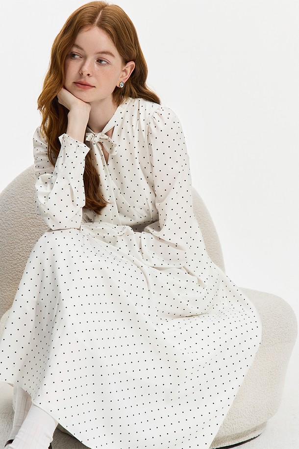 WE'DEE - 긴소매 원피스 - WD_Ribbon collar polka dot dress