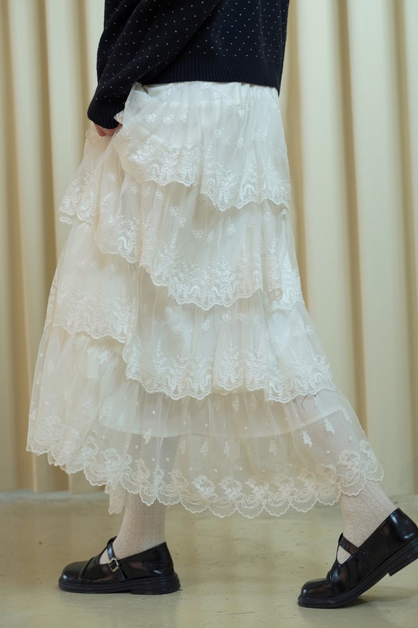 Cest Moidew - 롱스커트 - Ces_Embroidery lace layered skirt