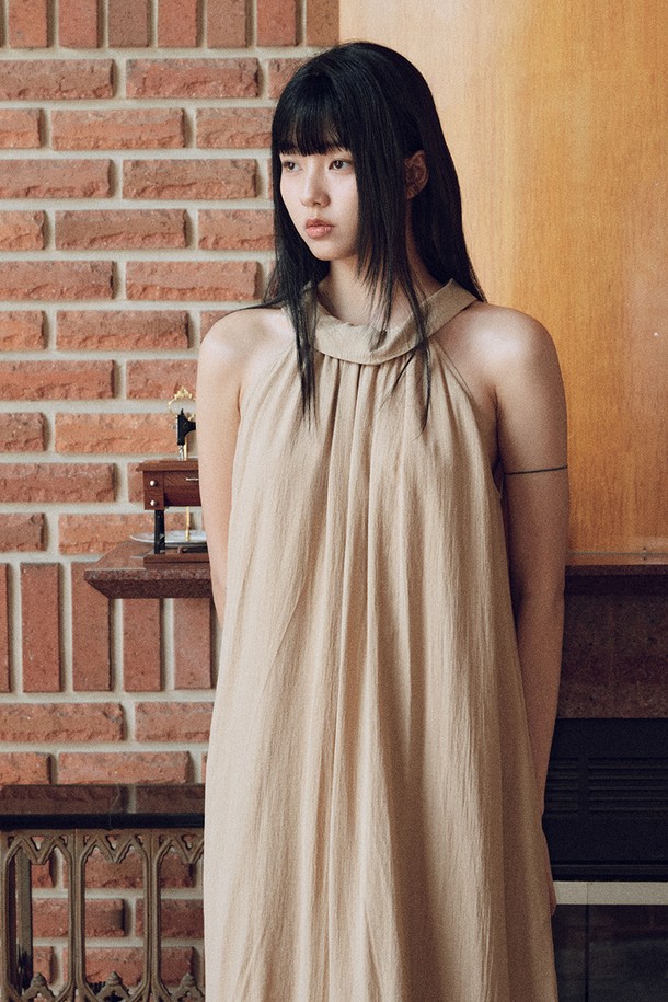 itte - 민소매 원피스 - IT_Solid color sleeveless dress_BEIGE