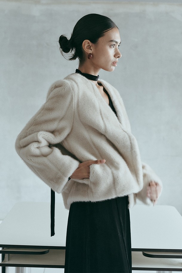 itte - 점퍼 - IT_Elegant soft fur jacket_IVORY