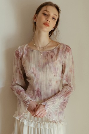 Cest_Dyed bell sleeves slim top