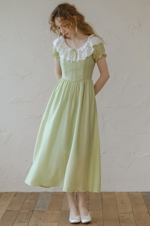 Cest_Greentea double leaf collar dress