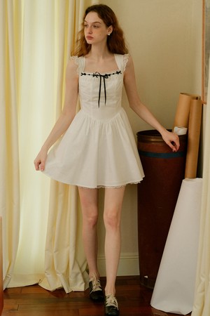 Cest_Lace ribbon sleeveless dress