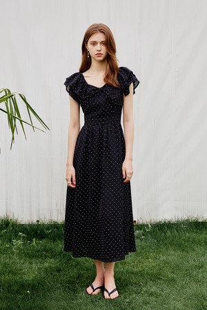 WD_Polka dot ruffled sleeve dress